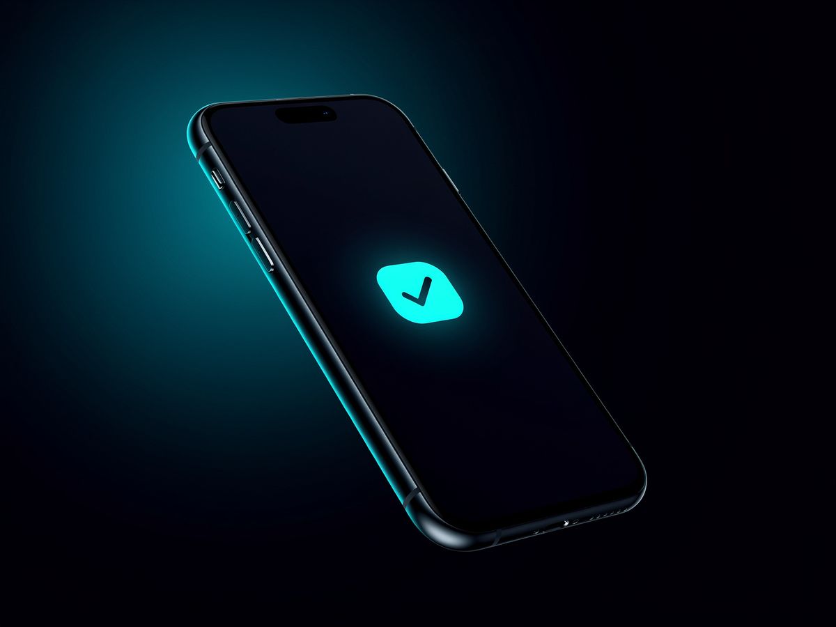 Pagamento contactless confermato su smartphone in un casino online con licenza ADM